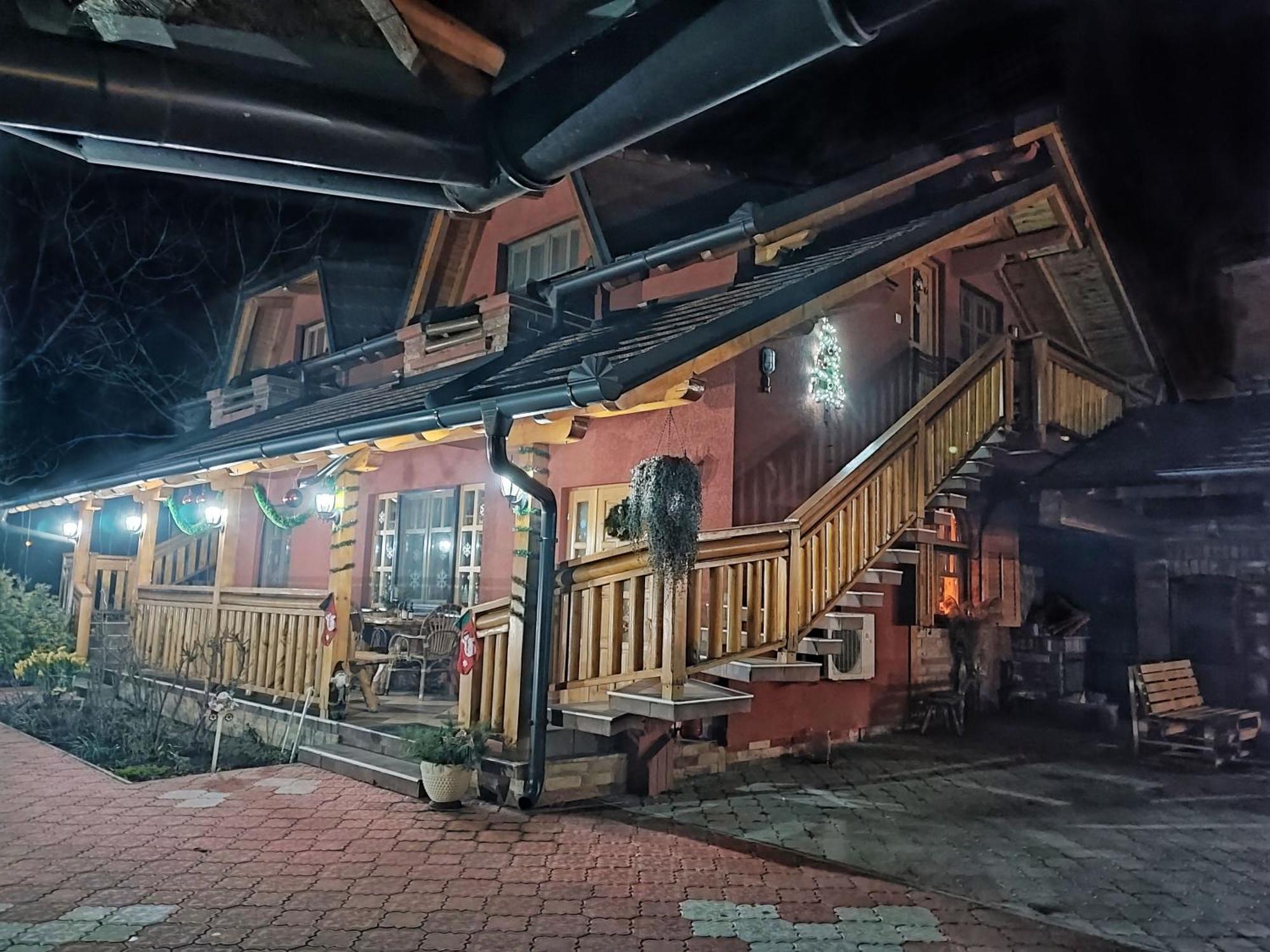 Eko Apartmani バチキ・ペトロヴァツ エクステリア 写真